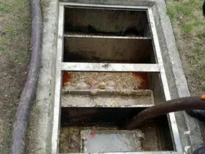 光村镇隔油池清理